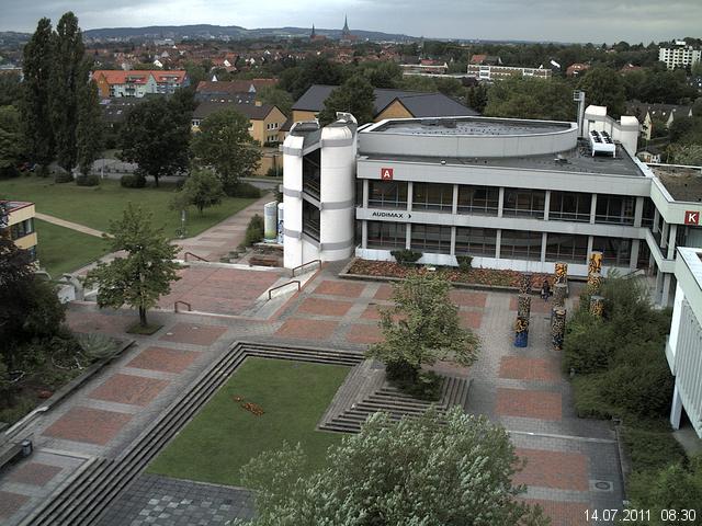 Foto der Webcam: Verwaltungsgeb&auml;ude, Innenhof mit Audimax, H&ouml;rsaal-Geb&auml;ude 1