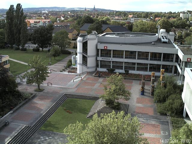 Foto der Webcam: Verwaltungsgeb&auml;ude, Innenhof mit Audimax, H&ouml;rsaal-Geb&auml;ude 1