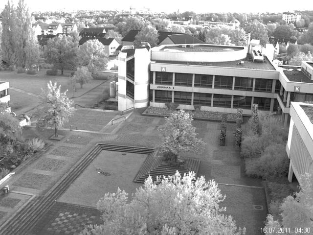 Foto der Webcam: Verwaltungsgeb&auml;ude, Innenhof mit Audimax, H&ouml;rsaal-Geb&auml;ude 1