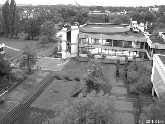 Foto der Webcam: Verwaltungsgeb&auml;ude, Innenhof mit Audimax, H&ouml;rsaal-Geb&auml;ude 1