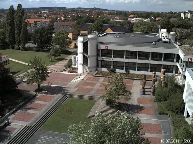 Foto der Webcam: Verwaltungsgeb&auml;ude, Innenhof mit Audimax, H&ouml;rsaal-Geb&auml;ude 1