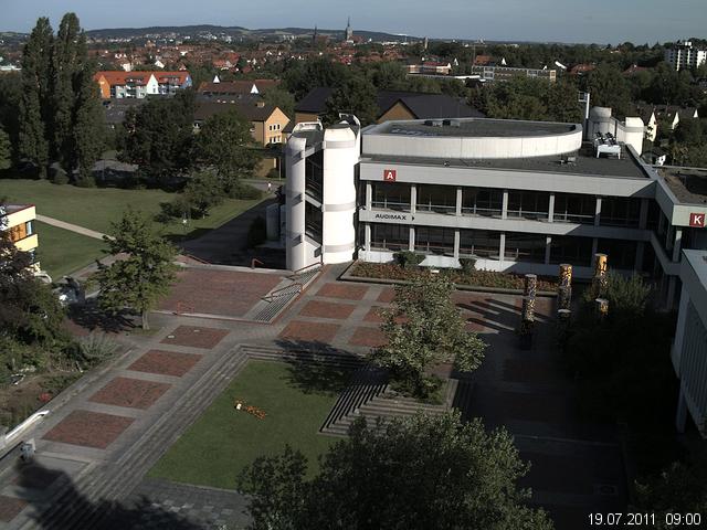 Foto der Webcam: Verwaltungsgeb&auml;ude, Innenhof mit Audimax, H&ouml;rsaal-Geb&auml;ude 1