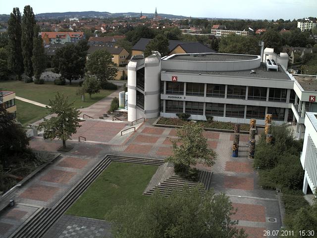 Foto der Webcam: Verwaltungsgeb&auml;ude, Innenhof mit Audimax, H&ouml;rsaal-Geb&auml;ude 1