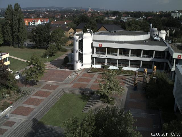 Foto der Webcam: Verwaltungsgeb&auml;ude, Innenhof mit Audimax, H&ouml;rsaal-Geb&auml;ude 1