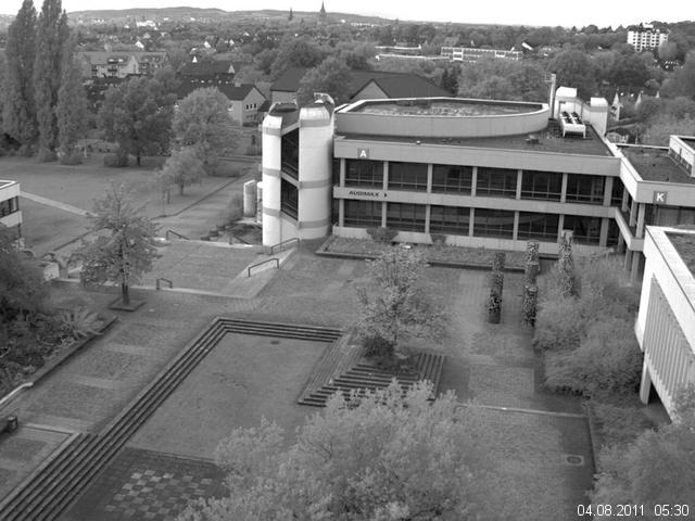 Foto der Webcam: Verwaltungsgeb&auml;ude, Innenhof mit Audimax, H&ouml;rsaal-Geb&auml;ude 1
