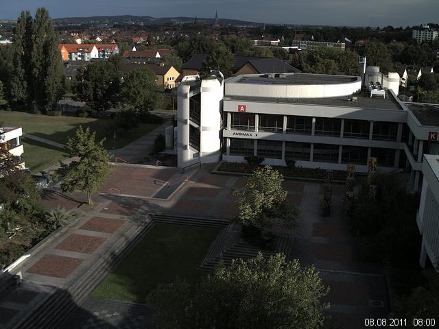 Foto der Webcam: Verwaltungsgeb&auml;ude, Innenhof mit Audimax, H&ouml;rsaal-Geb&auml;ude 1