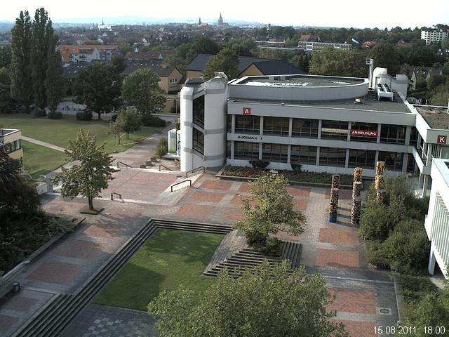 Foto der Webcam: Verwaltungsgeb&auml;ude, Innenhof mit Audimax, H&ouml;rsaal-Geb&auml;ude 1