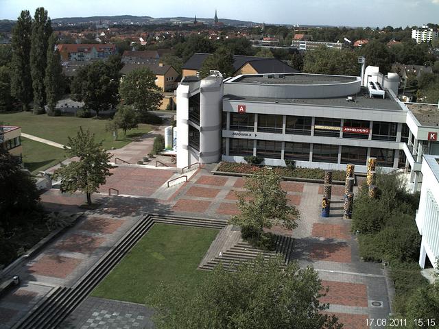 Foto der Webcam: Verwaltungsgeb&auml;ude, Innenhof mit Audimax, H&ouml;rsaal-Geb&auml;ude 1