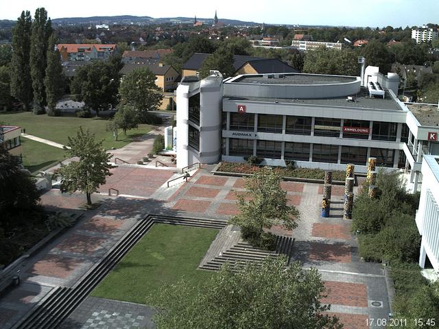Foto der Webcam: Verwaltungsgeb&auml;ude, Innenhof mit Audimax, H&ouml;rsaal-Geb&auml;ude 1
