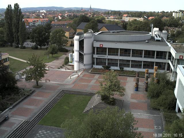 Foto der Webcam: Verwaltungsgeb&auml;ude, Innenhof mit Audimax, H&ouml;rsaal-Geb&auml;ude 1