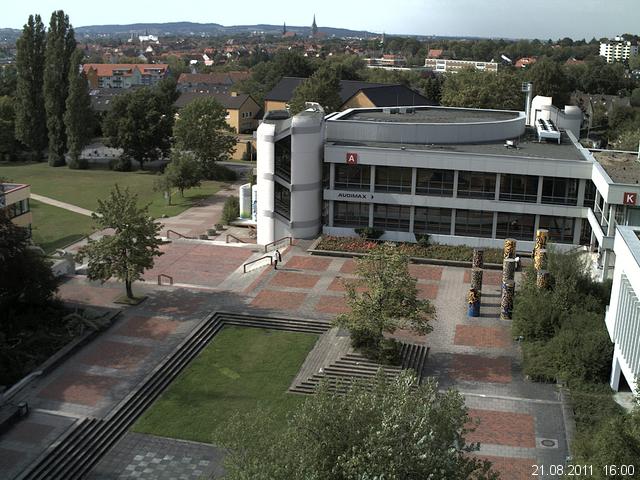 Foto der Webcam: Verwaltungsgeb&auml;ude, Innenhof mit Audimax, H&ouml;rsaal-Geb&auml;ude 1