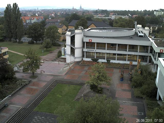 Foto der Webcam: Verwaltungsgeb&auml;ude, Innenhof mit Audimax, H&ouml;rsaal-Geb&auml;ude 1