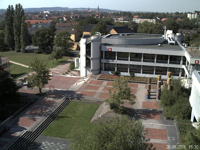 Foto der Webcam: Verwaltungsgeb&auml;ude, Innenhof mit Audimax, H&ouml;rsaal-Geb&auml;ude 1
