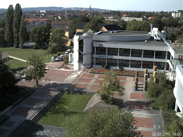 Foto der Webcam: Verwaltungsgeb&auml;ude, Innenhof mit Audimax, H&ouml;rsaal-Geb&auml;ude 1