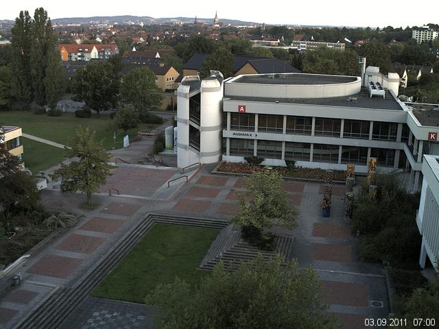 Foto der Webcam: Verwaltungsgeb&auml;ude, Innenhof mit Audimax, H&ouml;rsaal-Geb&auml;ude 1