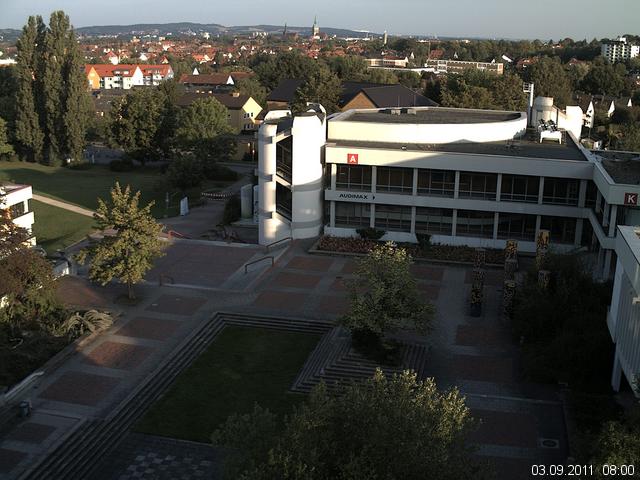 Foto der Webcam: Verwaltungsgeb&auml;ude, Innenhof mit Audimax, H&ouml;rsaal-Geb&auml;ude 1