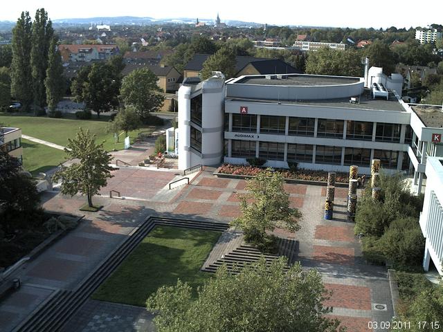 Foto der Webcam: Verwaltungsgeb&auml;ude, Innenhof mit Audimax, H&ouml;rsaal-Geb&auml;ude 1