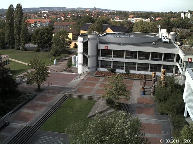 Foto der Webcam: Verwaltungsgeb&auml;ude, Innenhof mit Audimax, H&ouml;rsaal-Geb&auml;ude 1