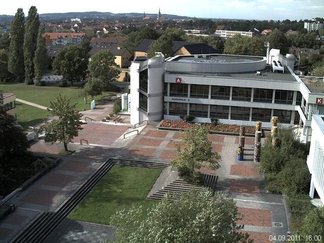 Foto der Webcam: Verwaltungsgeb&auml;ude, Innenhof mit Audimax, H&ouml;rsaal-Geb&auml;ude 1
