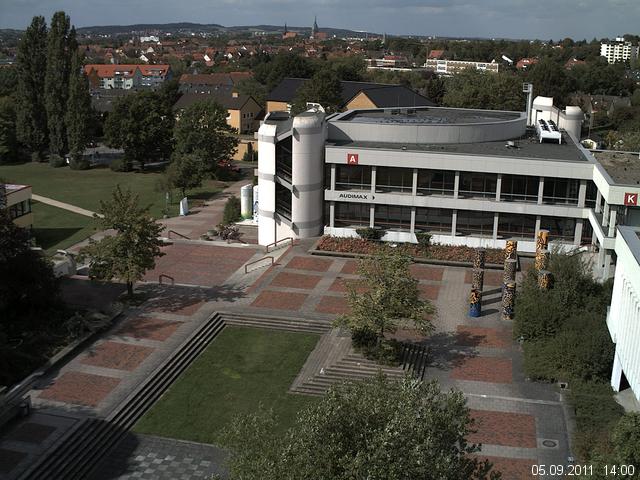 Foto der Webcam: Verwaltungsgeb&auml;ude, Innenhof mit Audimax, H&ouml;rsaal-Geb&auml;ude 1