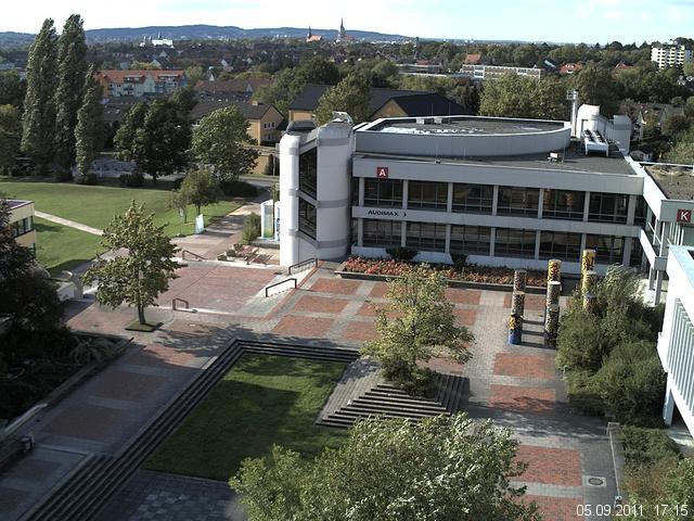Foto der Webcam: Verwaltungsgeb&auml;ude, Innenhof mit Audimax, H&ouml;rsaal-Geb&auml;ude 1