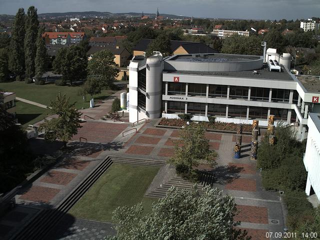Foto der Webcam: Verwaltungsgeb&auml;ude, Innenhof mit Audimax, H&ouml;rsaal-Geb&auml;ude 1