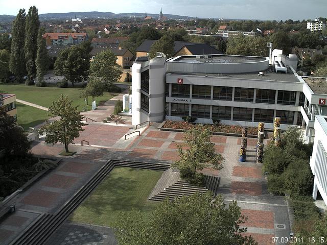 Foto der Webcam: Verwaltungsgeb&auml;ude, Innenhof mit Audimax, H&ouml;rsaal-Geb&auml;ude 1