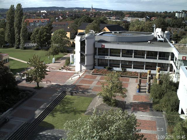Foto der Webcam: Verwaltungsgeb&auml;ude, Innenhof mit Audimax, H&ouml;rsaal-Geb&auml;ude 1