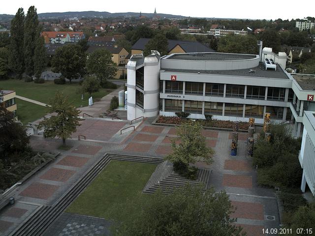 Foto der Webcam: Verwaltungsgeb&auml;ude, Innenhof mit Audimax, H&ouml;rsaal-Geb&auml;ude 1