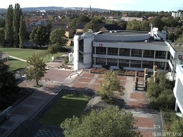 Foto der Webcam: Verwaltungsgeb&auml;ude, Innenhof mit Audimax, H&ouml;rsaal-Geb&auml;ude 1