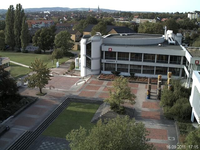 Foto der Webcam: Verwaltungsgeb&auml;ude, Innenhof mit Audimax, H&ouml;rsaal-Geb&auml;ude 1