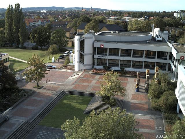 Foto der Webcam: Verwaltungsgeb&auml;ude, Innenhof mit Audimax, H&ouml;rsaal-Geb&auml;ude 1