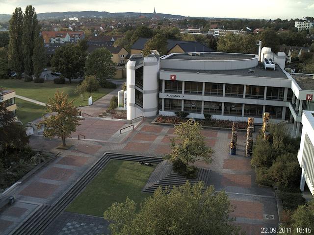Foto der Webcam: Verwaltungsgeb&auml;ude, Innenhof mit Audimax, H&ouml;rsaal-Geb&auml;ude 1