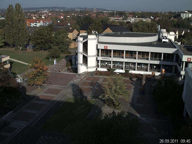 Foto der Webcam: Verwaltungsgeb&auml;ude, Innenhof mit Audimax, H&ouml;rsaal-Geb&auml;ude 1