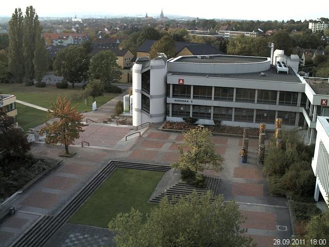 Foto der Webcam: Verwaltungsgeb&auml;ude, Innenhof mit Audimax, H&ouml;rsaal-Geb&auml;ude 1