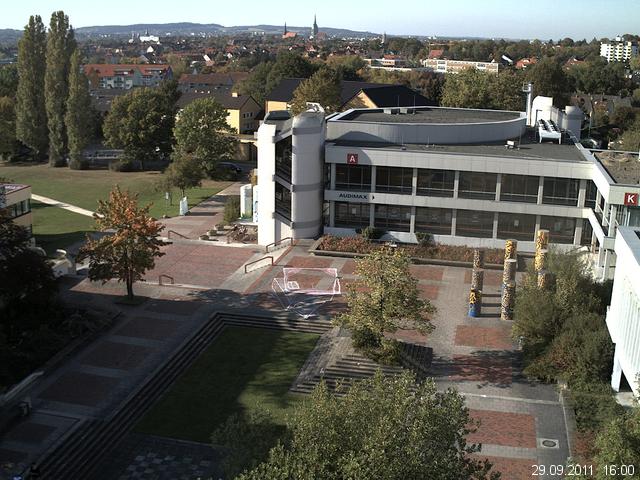 Foto der Webcam: Verwaltungsgeb&auml;ude, Innenhof mit Audimax, H&ouml;rsaal-Geb&auml;ude 1