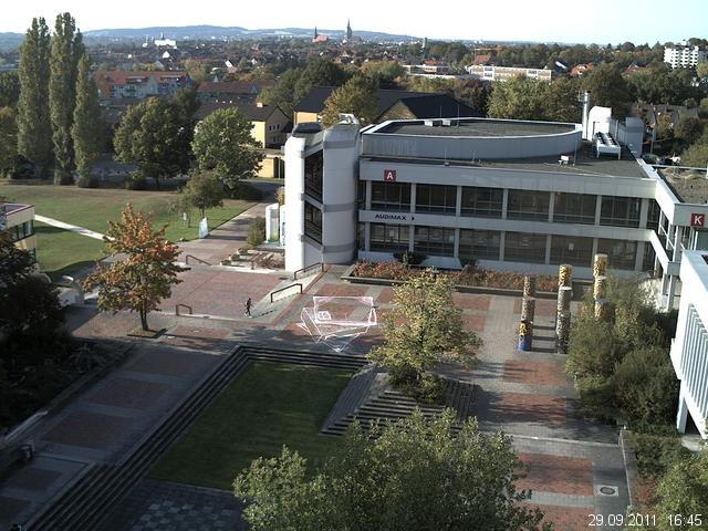 Foto der Webcam: Verwaltungsgeb&auml;ude, Innenhof mit Audimax, H&ouml;rsaal-Geb&auml;ude 1