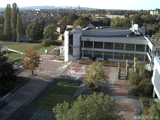Foto der Webcam: Verwaltungsgeb&auml;ude, Innenhof mit Audimax, H&ouml;rsaal-Geb&auml;ude 1