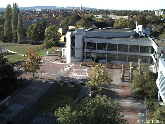 Foto der Webcam: Verwaltungsgeb&auml;ude, Innenhof mit Audimax, H&ouml;rsaal-Geb&auml;ude 1