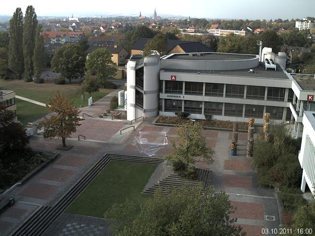 Foto der Webcam: Verwaltungsgeb&auml;ude, Innenhof mit Audimax, H&ouml;rsaal-Geb&auml;ude 1