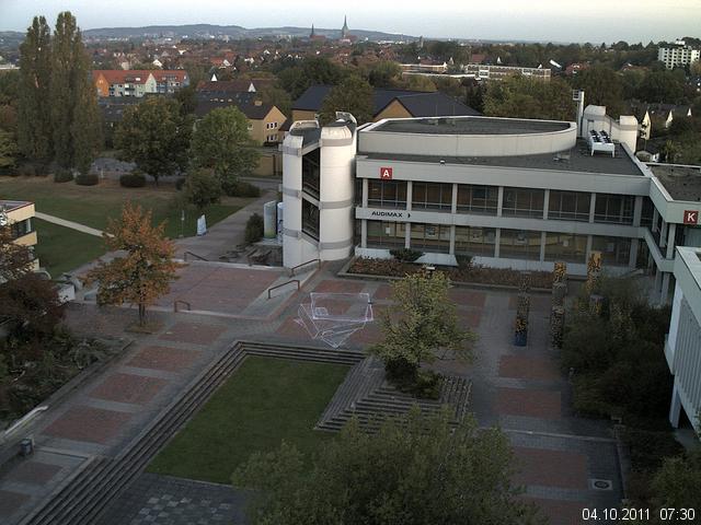 Foto der Webcam: Verwaltungsgeb&auml;ude, Innenhof mit Audimax, H&ouml;rsaal-Geb&auml;ude 1