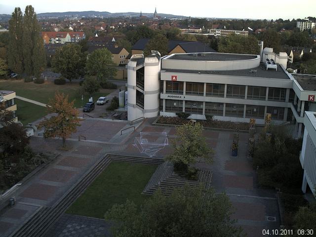 Foto der Webcam: Verwaltungsgeb&auml;ude, Innenhof mit Audimax, H&ouml;rsaal-Geb&auml;ude 1