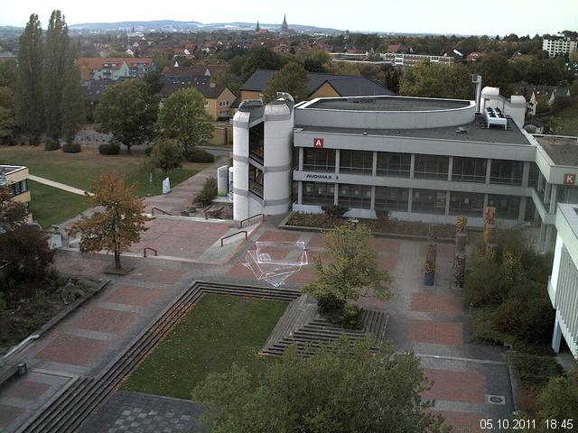 Foto der Webcam: Verwaltungsgeb&auml;ude, Innenhof mit Audimax, H&ouml;rsaal-Geb&auml;ude 1