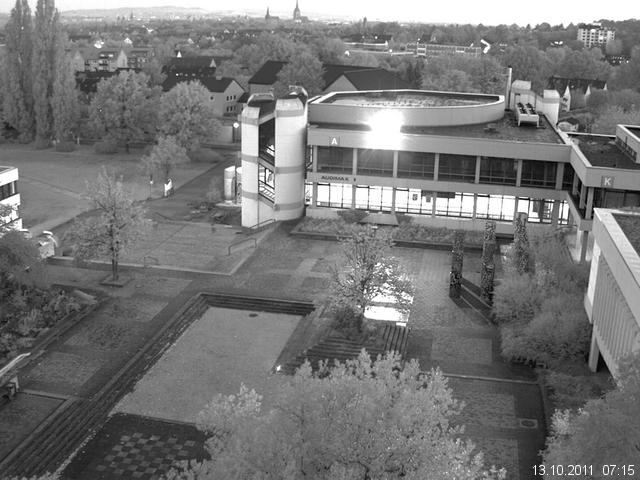 Foto der Webcam: Verwaltungsgeb&auml;ude, Innenhof mit Audimax, H&ouml;rsaal-Geb&auml;ude 1