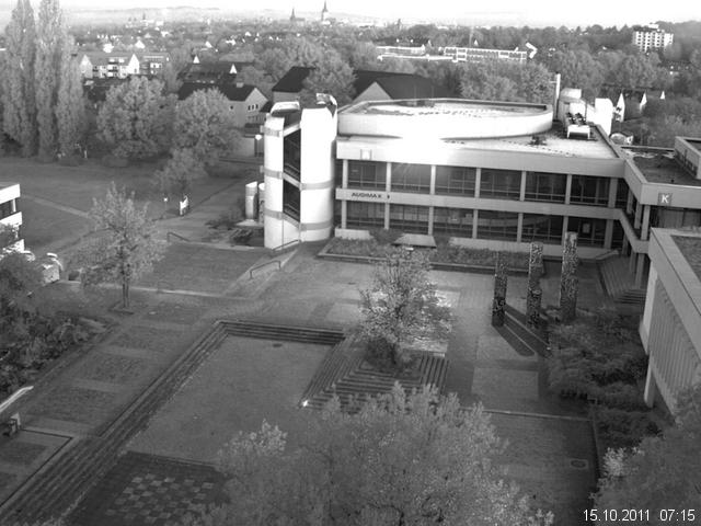 Foto der Webcam: Verwaltungsgeb&auml;ude, Innenhof mit Audimax, H&ouml;rsaal-Geb&auml;ude 1
