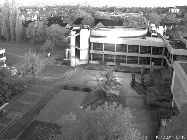 Foto der Webcam: Verwaltungsgeb&auml;ude, Innenhof mit Audimax, H&ouml;rsaal-Geb&auml;ude 1