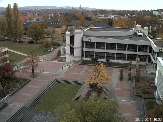 Foto der Webcam: Verwaltungsgeb&auml;ude, Innenhof mit Audimax, H&ouml;rsaal-Geb&auml;ude 1