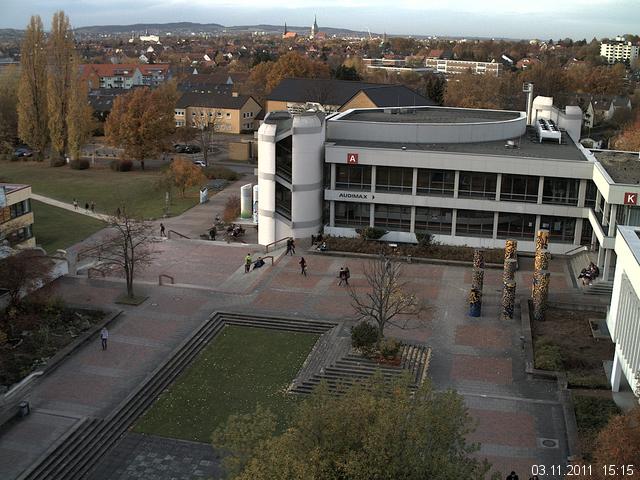 Foto der Webcam: Verwaltungsgeb&auml;ude, Innenhof mit Audimax, H&ouml;rsaal-Geb&auml;ude 1
