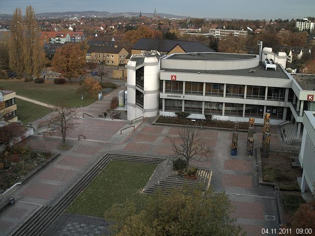 Foto der Webcam: Verwaltungsgeb&auml;ude, Innenhof mit Audimax, H&ouml;rsaal-Geb&auml;ude 1