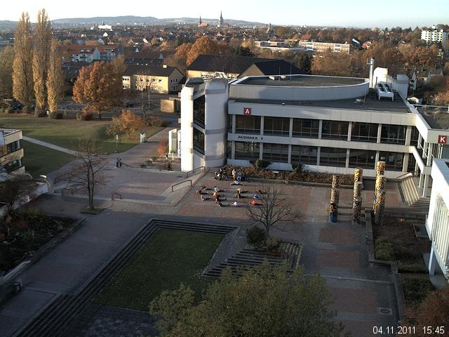 Foto der Webcam: Verwaltungsgeb&auml;ude, Innenhof mit Audimax, H&ouml;rsaal-Geb&auml;ude 1